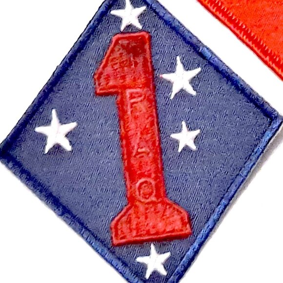Vintage U.S. Marine Corps 1st Marine Division Patch Set - Picture 3 of 9